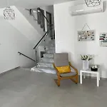 Villa Phos *