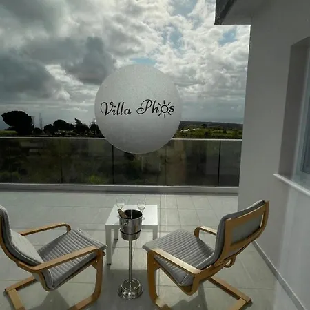 Villa Phos *