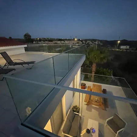 Villa Phos