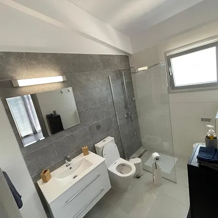 Villa Phos *