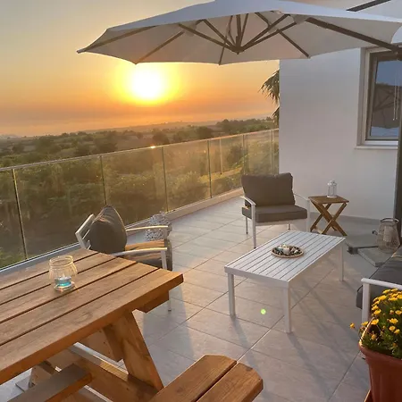 Phos Villa