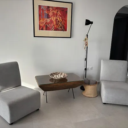 Phos Villa *