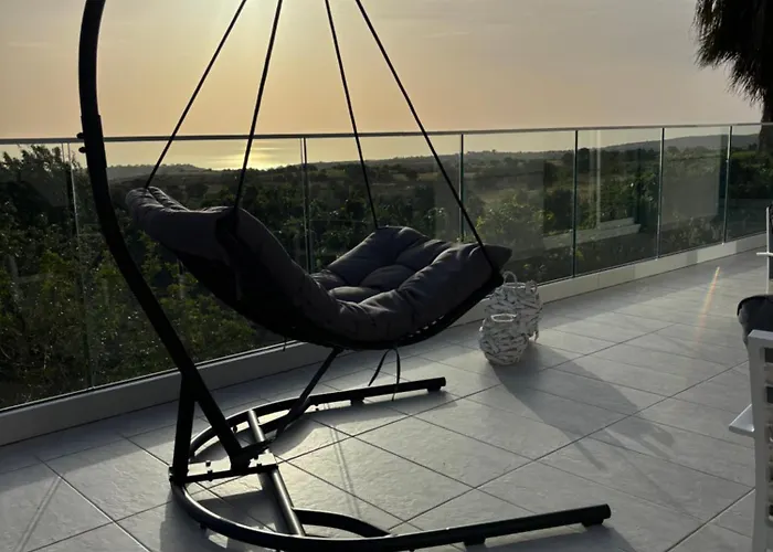 Phos * קאטהיקאס